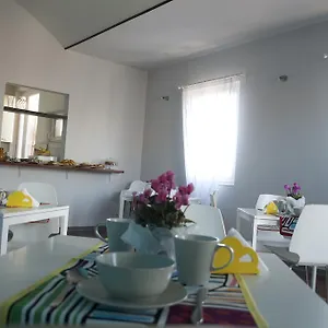 Aida Bed & Breakfast Aeroporto di Catania Fontana Rossa